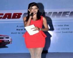 She started entertaining other people as a host for the events which was her first step towards the entertainment industry.